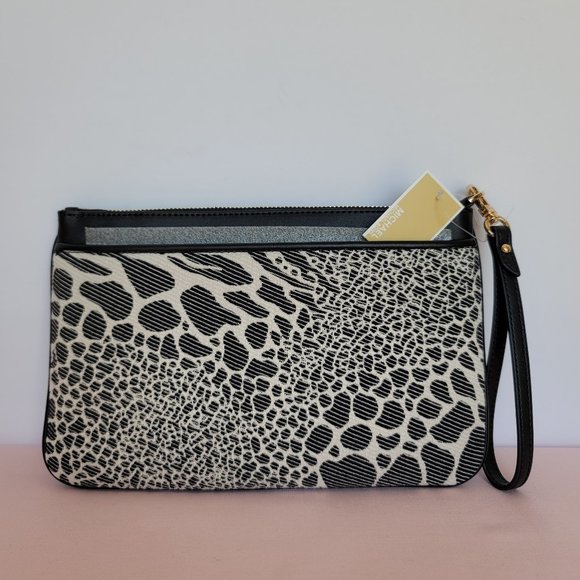 MICHAEL KORS Jet Set Charm Signature Logo Wristlet/Pouch- Black Multi - Picture 6 of 16